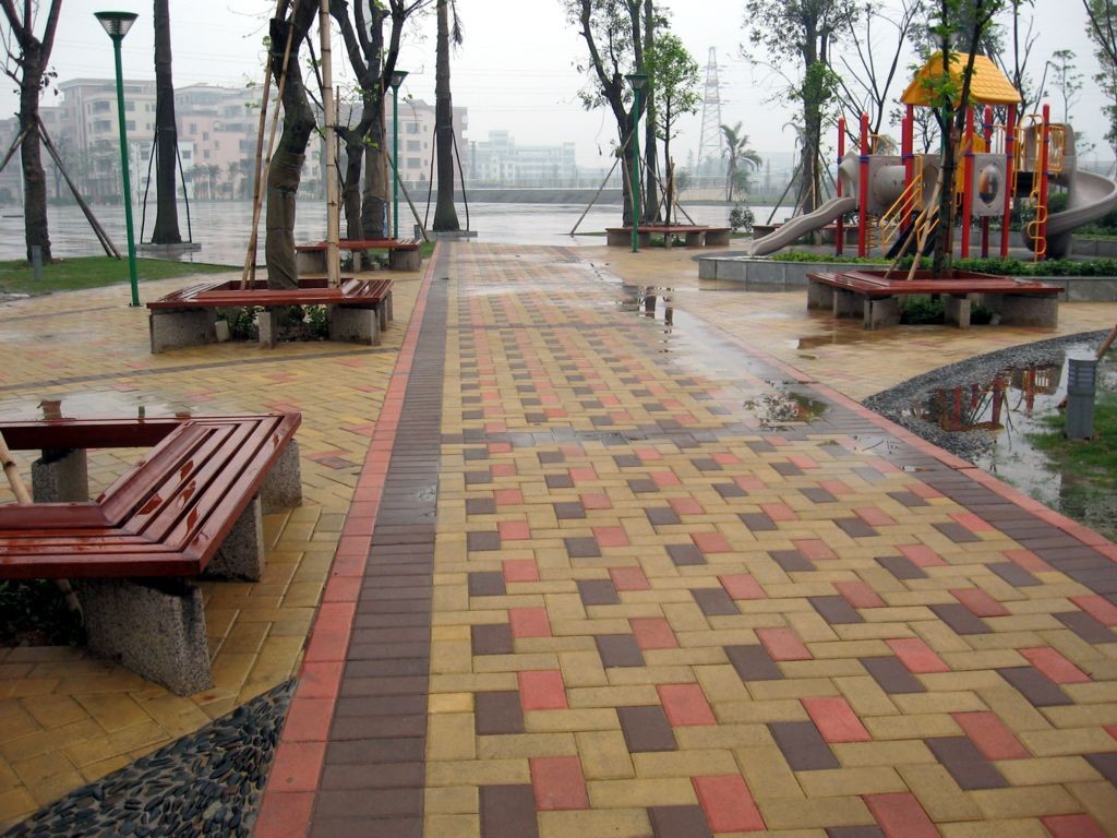 廣州南沙透水磚找華堅水泥,現(xiàn)貨供應(yīng),品質(zhì)保障