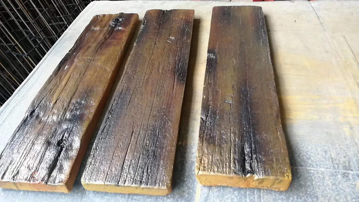防木護(hù)欄