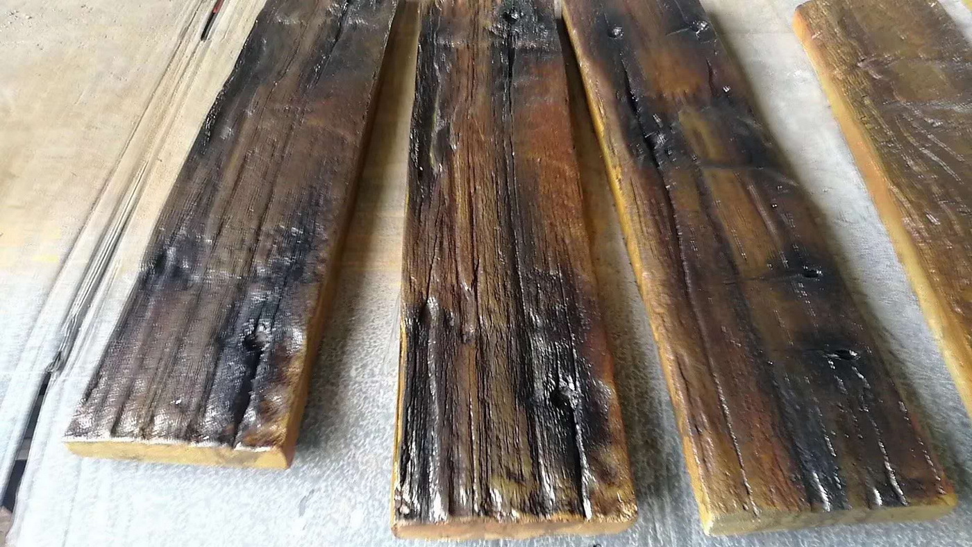 防木護(hù)欄